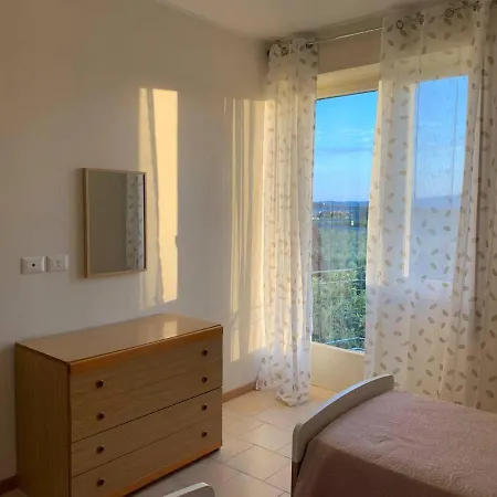 Il Balconcino Su Appartamento *