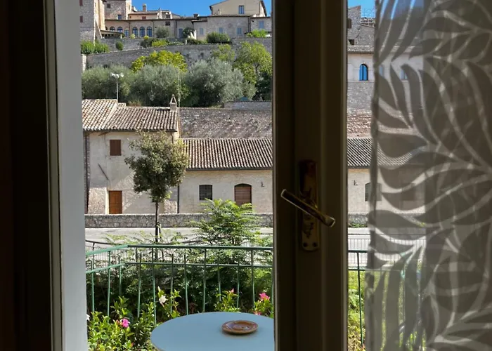 Il Balconcino Su Apartamento *